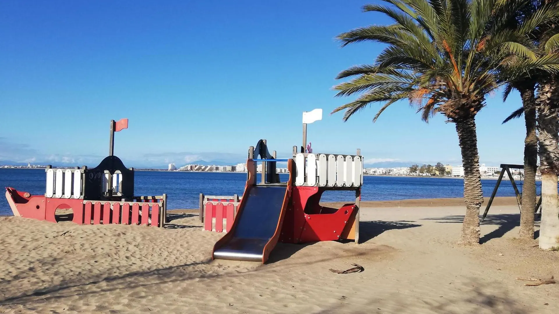 2180 Pto Simona 3 Esc.B42, En Pleno Corazon De Santa Margarita, Cerca De La Playa Mas Espaciosa De Roses. - Es-258-50 Španělsko