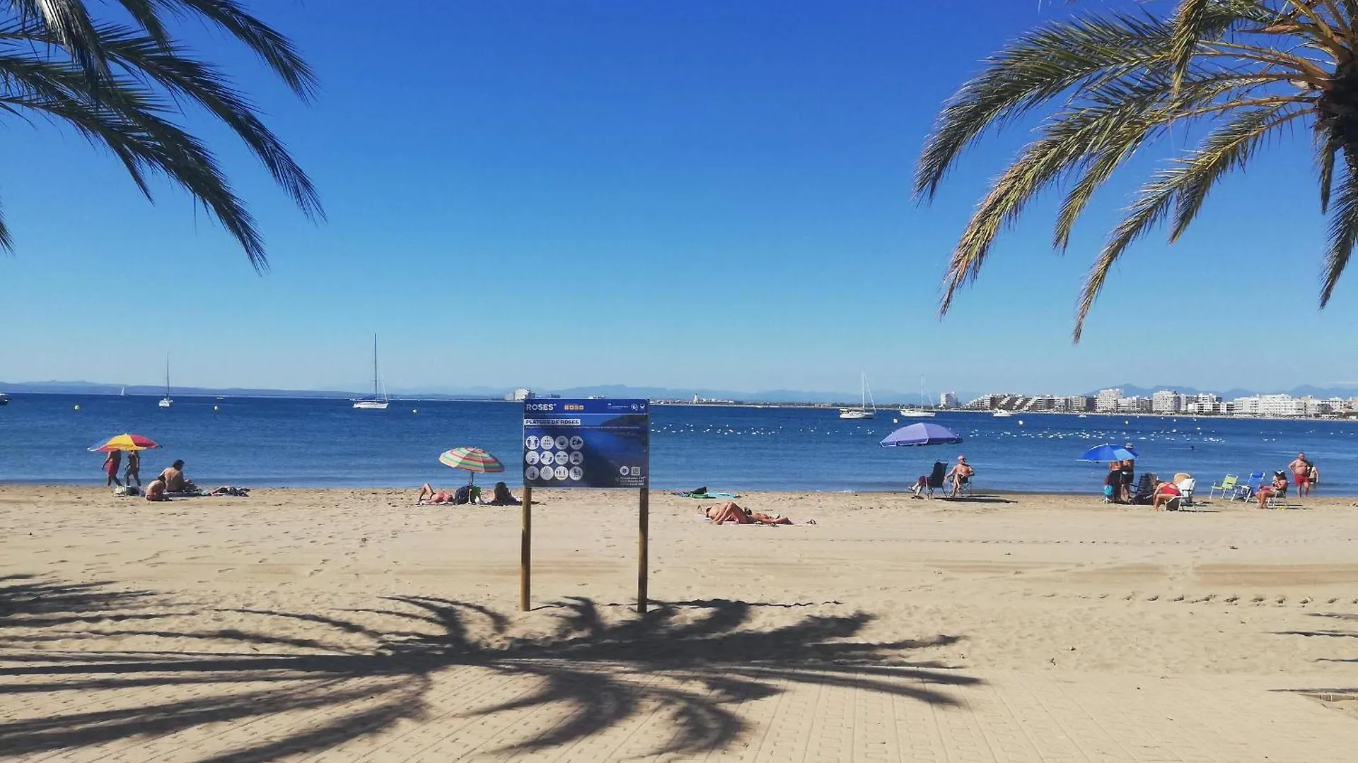 Apartmán 2180 Pto Simona 3 Esc.B42, En Pleno Corazon De Santa Margarita, Cerca De La Playa Mas Espaciosa De Roses. - Es-258-50