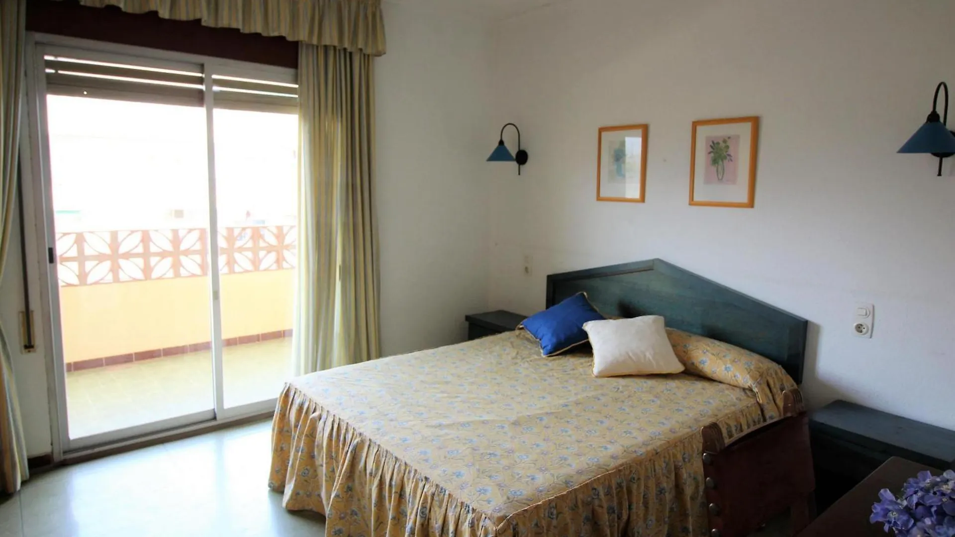 Apartmán 2180 Pto Simona 3 Esc.B42, En Pleno Corazon De Santa Margarita, Cerca De La Playa Mas Espaciosa De Roses. - Es-258-50